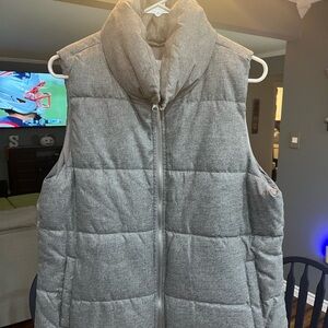 Old Navy Heather Gray Puffer Vest